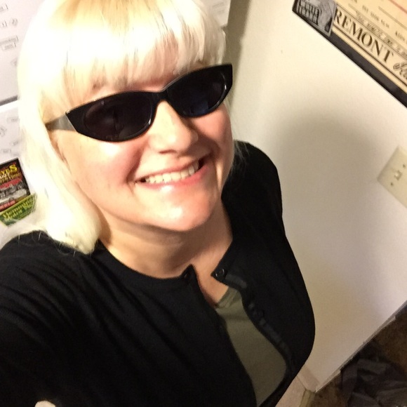 Meet your Posher, Brandie - Picture 1 of 1